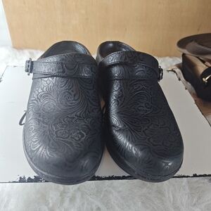 DANSKO Mules Clogs Black Tooled Leather Open Heel Womens size 39